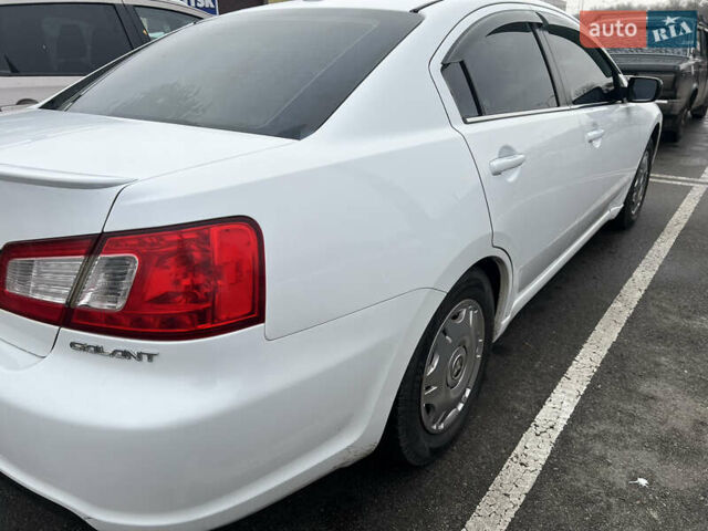 Белый Мицубиси Галант, объемом двигателя 2.38 л и пробегом 130 тыс. км за 9500 $, фото 6 на Automoto.ua
