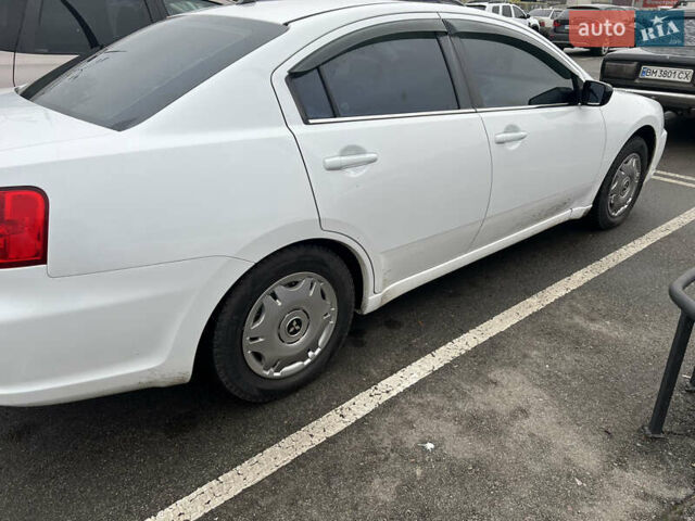 Белый Мицубиси Галант, объемом двигателя 2.38 л и пробегом 130 тыс. км за 9500 $, фото 3 на Automoto.ua