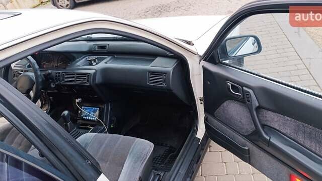 Білий Міцубісі Галант, об'ємом двигуна 2 л та пробігом 400 тис. км за 1500 $, фото 1 на Automoto.ua