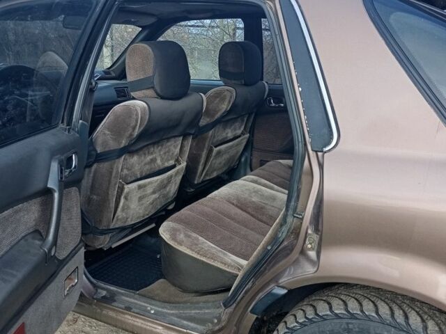 Бежевый Мицубиси Галант, объемом двигателя 2 л и пробегом 500 тыс. км за 1200 $, фото 7 на Automoto.ua