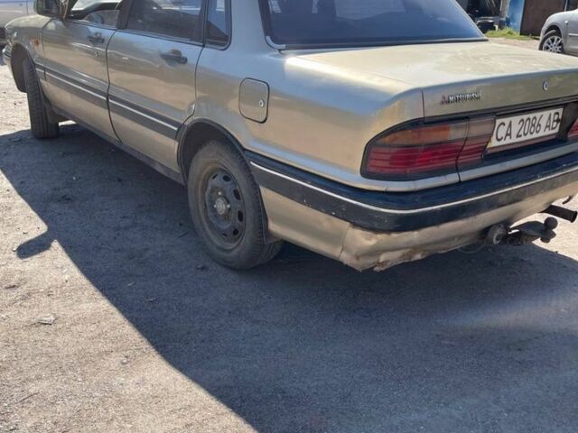 Бежевый Мицубиси Галант, объемом двигателя 1.8 л и пробегом 70 тыс. км за 700 $, фото 4 на Automoto.ua