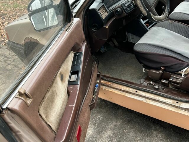 Бежевый Мицубиси Галант, объемом двигателя 2 л и пробегом 180 тыс. км за 787 $, фото 3 на Automoto.ua