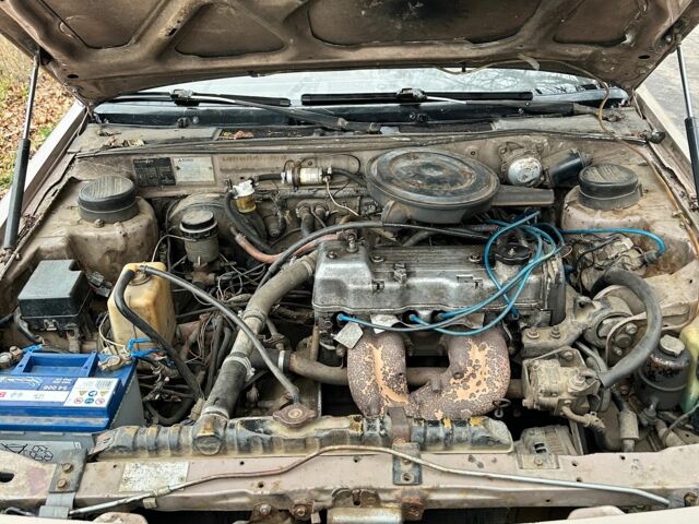 Бежевый Мицубиси Галант, объемом двигателя 2 л и пробегом 180 тыс. км за 787 $, фото 10 на Automoto.ua