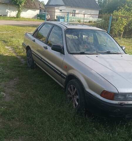 Бежевый Мицубиси Галант, объемом двигателя 1.83 л и пробегом 200 тыс. км за 1100 $, фото 17 на Automoto.ua