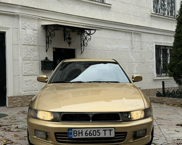 Міцубісі Галант 1997 у Одесі на Automoto.ua Бежевий Міцубісі Галант, об'ємом двигуна 2 л та пробігом 240 тис. км за 2900 $, фото 1 на Automoto.ua