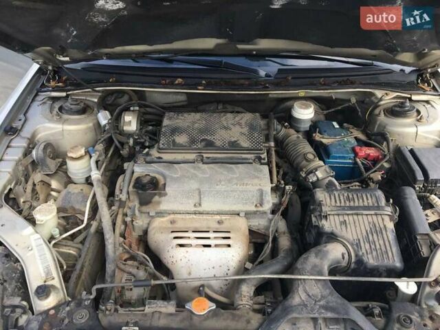 Мицубиси Галант 2008 в Полтаве на Automoto.ua Бежевый Мицубиси Галант, объемом двигателя 2.4 л и пробегом 114 тыс. км за 8700 $, фото 5 на Automoto.ua