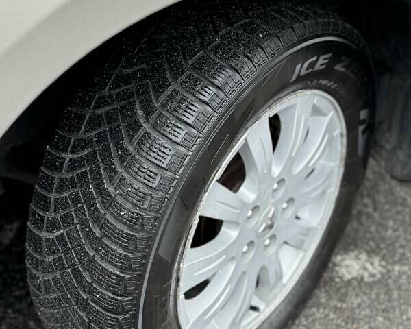 Бежевый Мицубиси Галант, объемом двигателя 2.4 л и пробегом 178 тыс. км за 5600 $, фото 16 на Automoto.ua