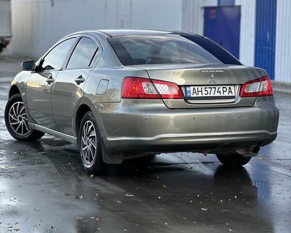 Бежевий Міцубісі Галант, об'ємом двигуна 2.4 л та пробігом 147 тис. км за 4900 $, фото 3 на Automoto.ua