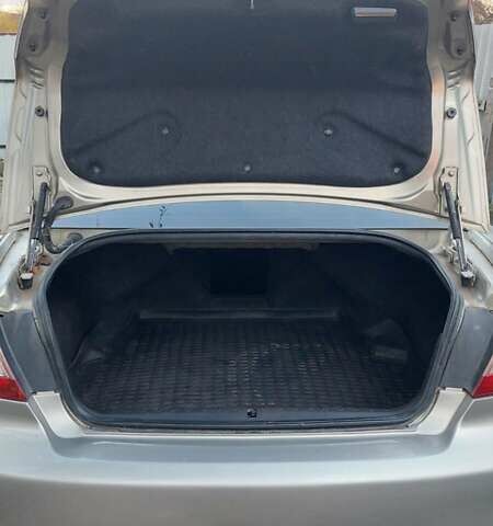 Мицубиси Галант 2008 в Житомире на Automoto.ua Бежевый Мицубиси Галант, объемом двигателя 2.38 л и пробегом 309 тыс. км за 6400 $, фото 4 на Automoto.ua