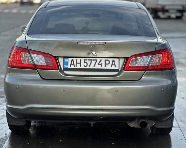 Бежевий Міцубісі Галант, об'ємом двигуна 2.4 л та пробігом 147 тис. км за 4900 $, фото 4 на Automoto.ua