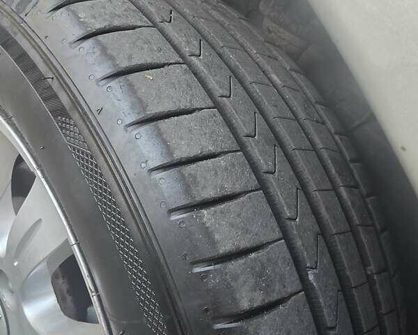 Бежевый Мицубиси Галант, объемом двигателя 2.4 л и пробегом 205 тыс. км за 7700 $, фото 28 на Automoto.ua