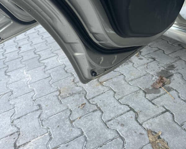 Міцубісі Галант 2009 у Києві на Automoto.ua Бежевий Міцубісі Галант, об'ємом двигуна 2.38 л та пробігом 137 тис. км за 5600 $, фото 15 на Automoto.ua