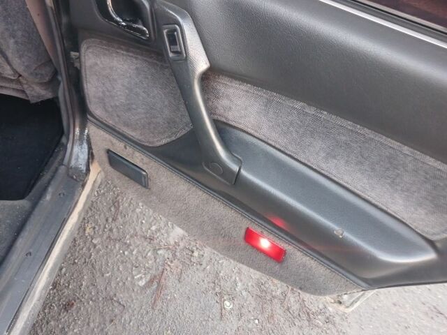 Черный Мицубиси Галант, объемом двигателя 1.8 л и пробегом 279 тыс. км за 1700 $, фото 8 на Automoto.ua