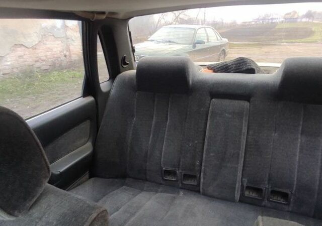 Чорний Міцубісі Галант, об'ємом двигуна 1.8 л та пробігом 441 тис. км за 1600 $, фото 3 на Automoto.ua