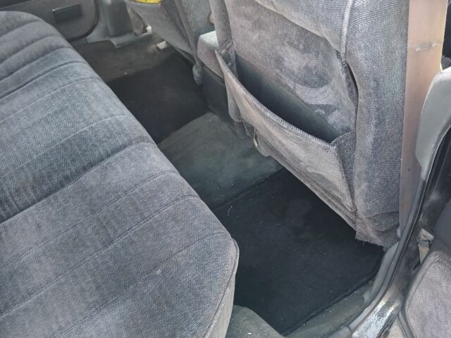 Черный Мицубиси Галант, объемом двигателя 1.8 л и пробегом 279 тыс. км за 1700 $, фото 9 на Automoto.ua