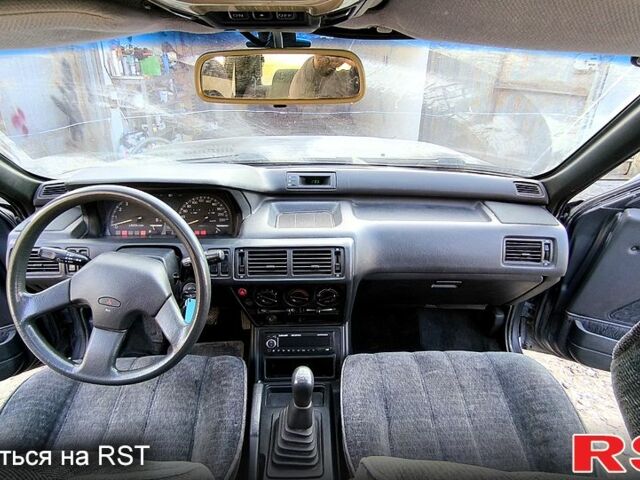 Черный Мицубиси Галант, объемом двигателя 1.8 л и пробегом 300 тыс. км за 1800 $, фото 7 на Automoto.ua