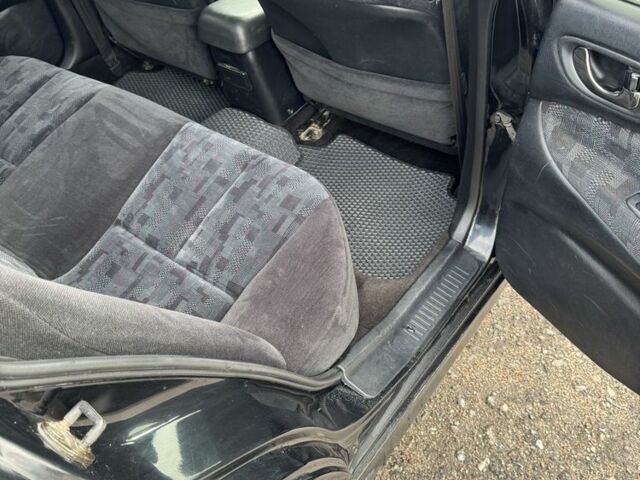 Черный Мицубиси Галант, объемом двигателя 2 л и пробегом 164 тыс. км за 5000 $, фото 4 на Automoto.ua