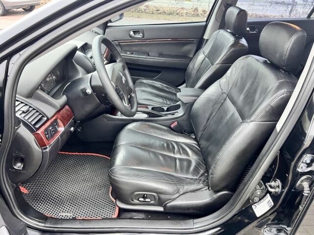 Черный Мицубиси Галант, объемом двигателя 2.4 л и пробегом 312 тыс. км за 5300 $, фото 10 на Automoto.ua