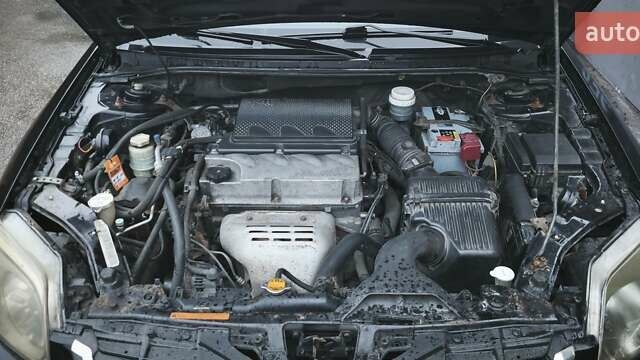 Черный Мицубиси Галант, объемом двигателя 2.4 л и пробегом 255 тыс. км за 4999 $, фото 14 на Automoto.ua