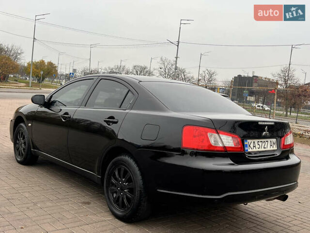 Черный Мицубиси Галант, объемом двигателя 2.4 л и пробегом 312 тыс. км за 5300 $, фото 3 на Automoto.ua