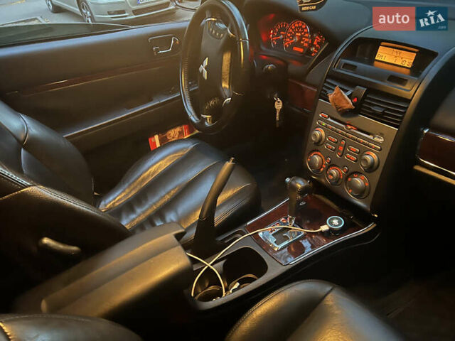 Черный Мицубиси Галант, объемом двигателя 2.38 л и пробегом 143 тыс. км за 6700 $, фото 6 на Automoto.ua