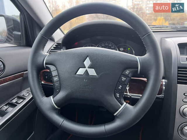 Черный Мицубиси Галант, объемом двигателя 2.4 л и пробегом 312 тыс. км за 5300 $, фото 15 на Automoto.ua