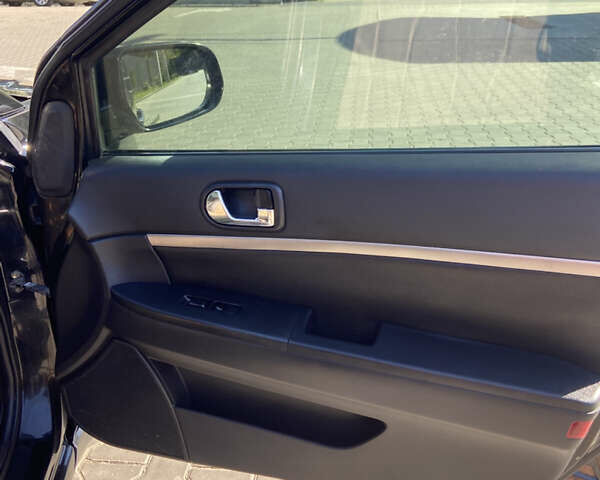 Черный Мицубиси Галант, объемом двигателя 2.38 л и пробегом 408 тыс. км за 5200 $, фото 6 на Automoto.ua