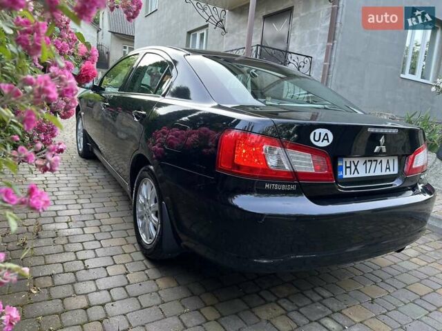 Черный Мицубиси Галант, объемом двигателя 2.38 л и пробегом 100 тыс. км за 6900 $, фото 1 на Automoto.ua