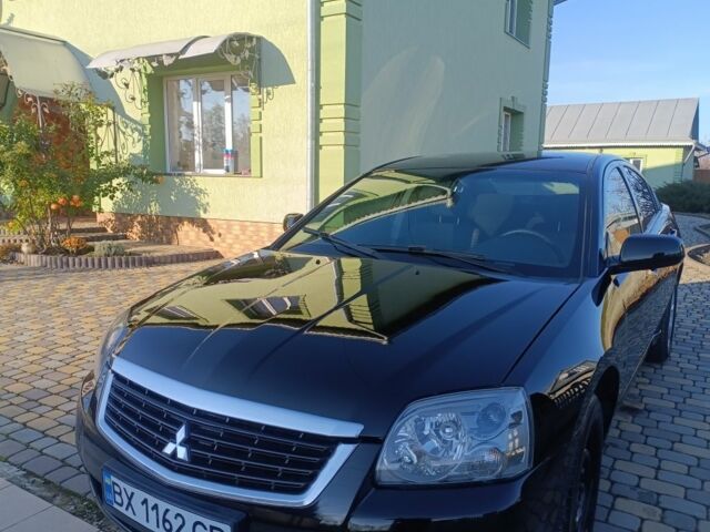 Черный Мицубиси Галант, объемом двигателя 0 л и пробегом 277 тыс. км за 3900 $, фото 5 на Automoto.ua