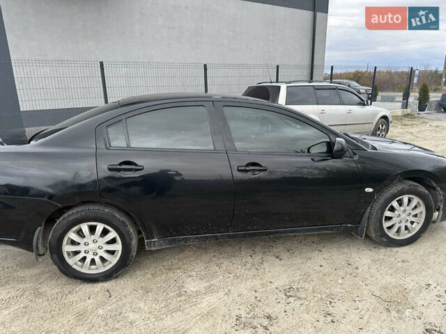 Черный Мицубиси Галант, объемом двигателя 2.38 л и пробегом 560 тыс. км за 3300 $, фото 5 на Automoto.ua