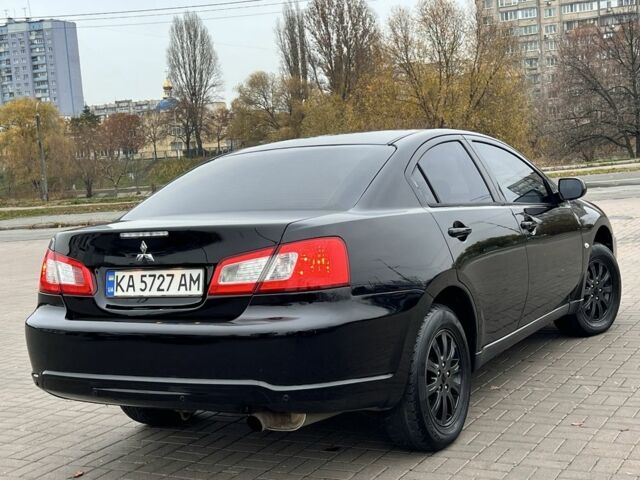 Черный Мицубиси Галант, объемом двигателя 2.4 л и пробегом 312 тыс. км за 5300 $, фото 1 на Automoto.ua