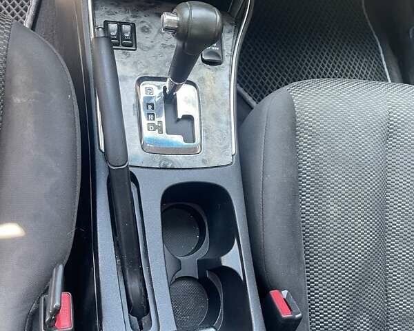 Чорний Міцубісі Галант, об'ємом двигуна 2.4 л та пробігом 320 тис. км за 5446 $, фото 4 на Automoto.ua