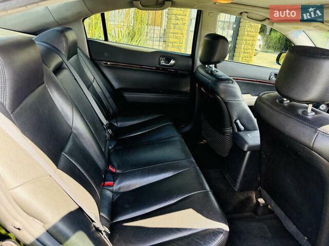 Черный Мицубиси Галант, объемом двигателя 2.4 л и пробегом 275 тыс. км за 5300 $, фото 3 на Automoto.ua