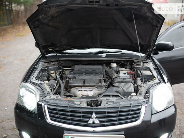 Черный Мицубиси Галант, объемом двигателя 2.4 л и пробегом 263 тыс. км за 6200 $, фото 17 на Automoto.ua