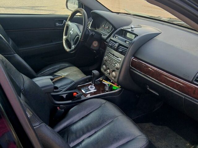 Чорний Міцубісі Галант, об'ємом двигуна 2.4 л та пробігом 0 тис. км за 4600 $, фото 4 на Automoto.ua