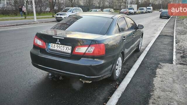 Черный Мицубиси Галант, объемом двигателя 2.4 л и пробегом 255 тыс. км за 4999 $, фото 6 на Automoto.ua