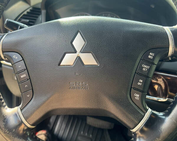 Черный Мицубиси Галант, объемом двигателя 2.4 л и пробегом 451 тыс. км за 4500 $, фото 21 на Automoto.ua