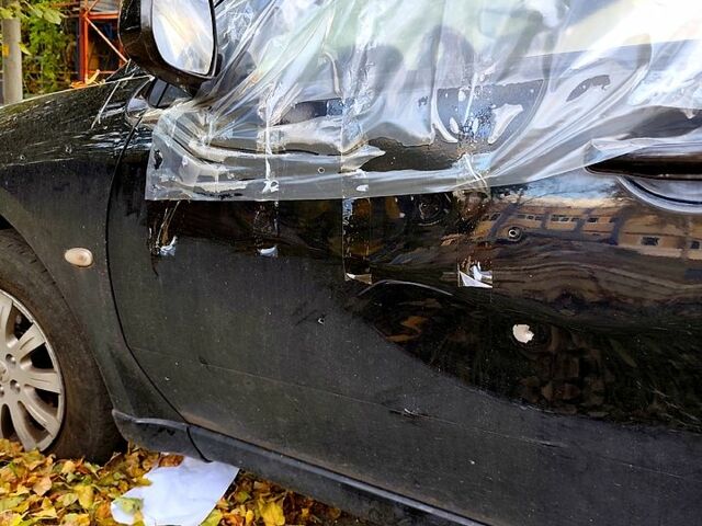 Черный Мицубиси Галант, объемом двигателя 2.4 л и пробегом 185 тыс. км за 2496 $, фото 6 на Automoto.ua