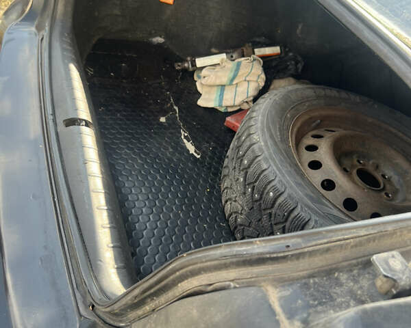 Черный Мицубиси Галант, объемом двигателя 2.4 л и пробегом 451 тыс. км за 4500 $, фото 24 на Automoto.ua