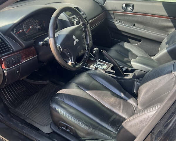 Черный Мицубиси Галант, объемом двигателя 2.4 л и пробегом 451 тыс. км за 4500 $, фото 20 на Automoto.ua