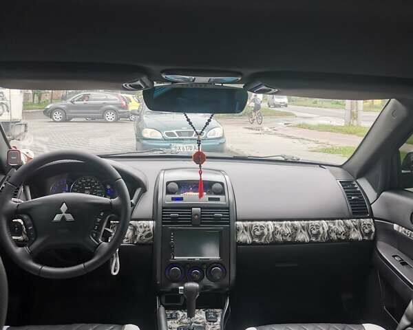 Черный Мицубиси Галант, объемом двигателя 2.38 л и пробегом 193 тыс. км за 7200 $, фото 14 на Automoto.ua