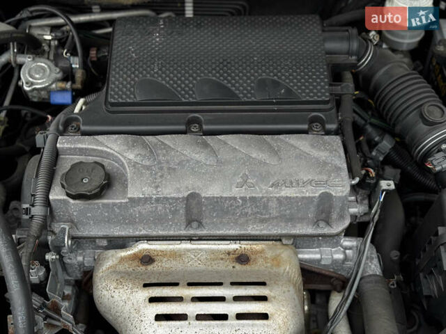Чорний Міцубісі Галант, об'ємом двигуна 2.4 л та пробігом 90 тис. км за 7900 $, фото 80 на Automoto.ua
