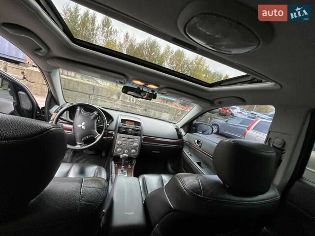 Чорний Міцубісі Галант, об'ємом двигуна 2.4 л та пробігом 230 тис. км за 6300 $, фото 8 на Automoto.ua