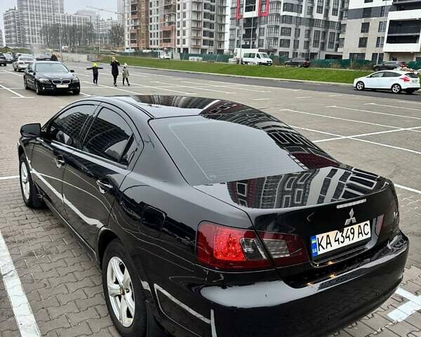Черный Мицубиси Галант, объемом двигателя 2.38 л и пробегом 191 тыс. км за 6500 $, фото 3 на Automoto.ua