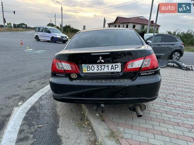Черный Мицубиси Галант, объемом двигателя 2.4 л и пробегом 220 тыс. км за 1800 $, фото 2 на Automoto.ua