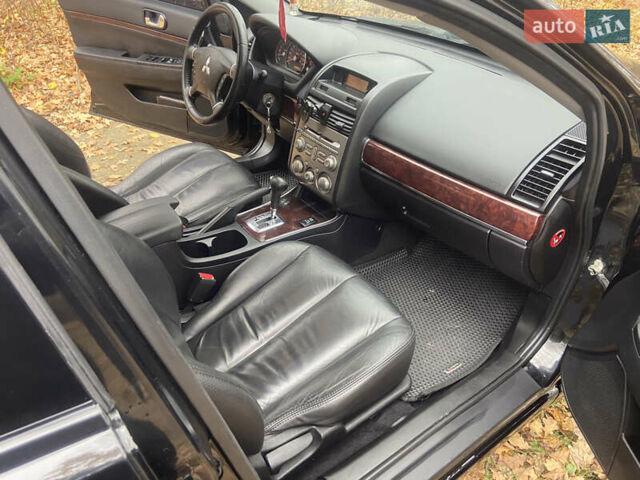 Чорний Міцубісі Галант, об'ємом двигуна 2.38 л та пробігом 189 тис. км за 5350 $, фото 29 на Automoto.ua