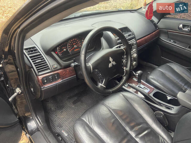 Чорний Міцубісі Галант, об'ємом двигуна 2.38 л та пробігом 189 тис. км за 5350 $, фото 34 на Automoto.ua