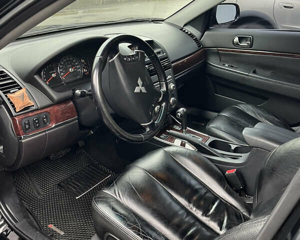 Чорний Міцубісі Галант, об'ємом двигуна 2.4 л та пробігом 230 тис. км за 6300 $, фото 3 на Automoto.ua
