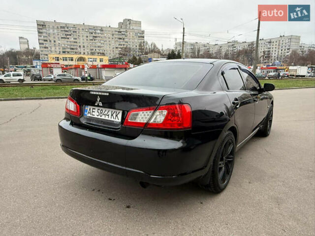 Черный Мицубиси Галант, объемом двигателя 2.38 л и пробегом 250 тыс. км за 6200 $, фото 2 на Automoto.ua