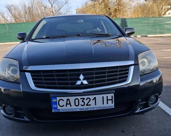 Чорний Міцубісі Галант, об'ємом двигуна 2.38 л та пробігом 220 тис. км за 6100 $, фото 2 на Automoto.ua